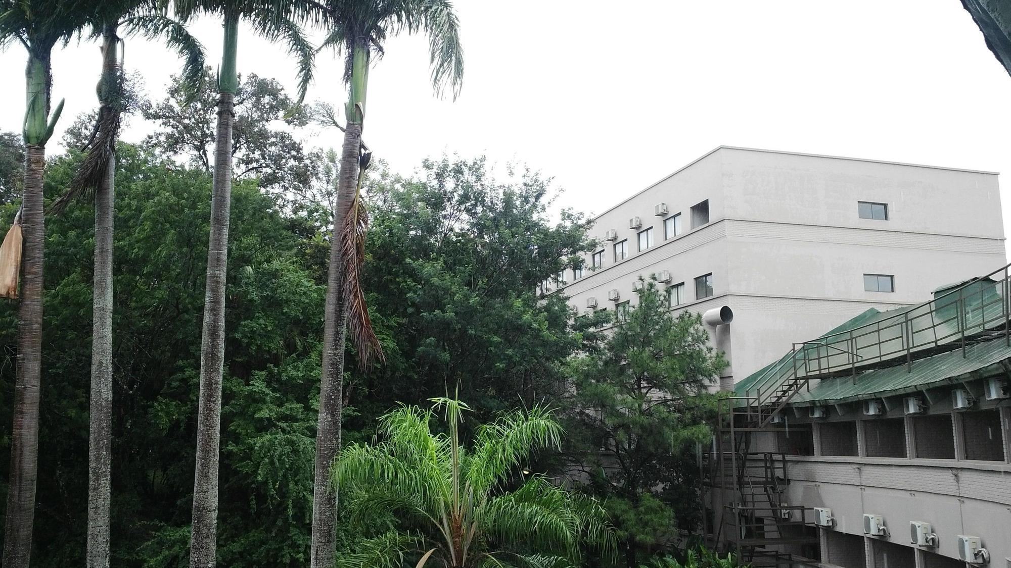 Hotel El Libertador Puerto Iguazú Exterior foto